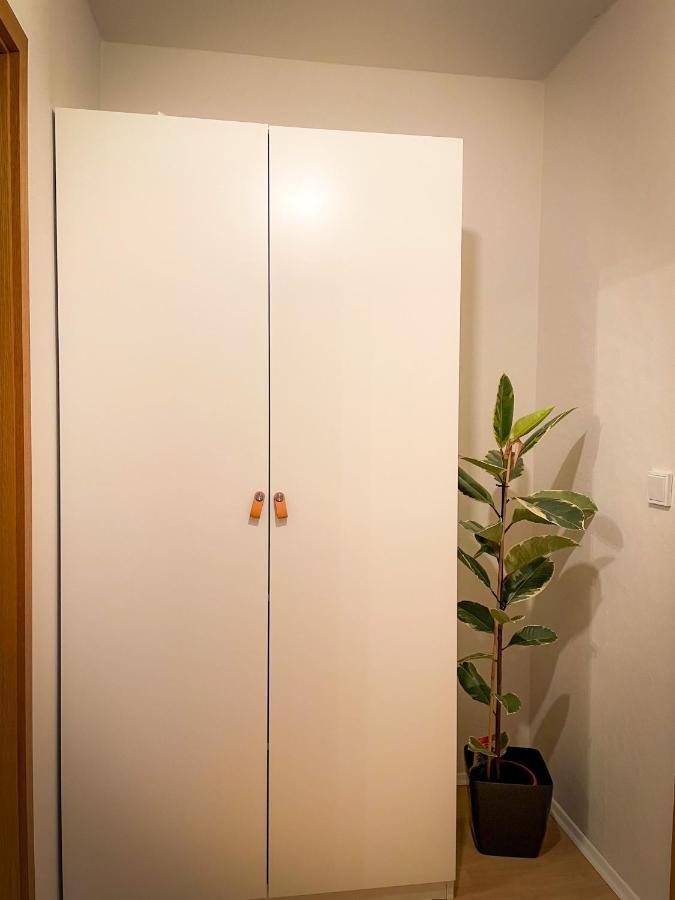 Schoenes Apartment Mit Terrasse Вюрцбург Экстерьер фото