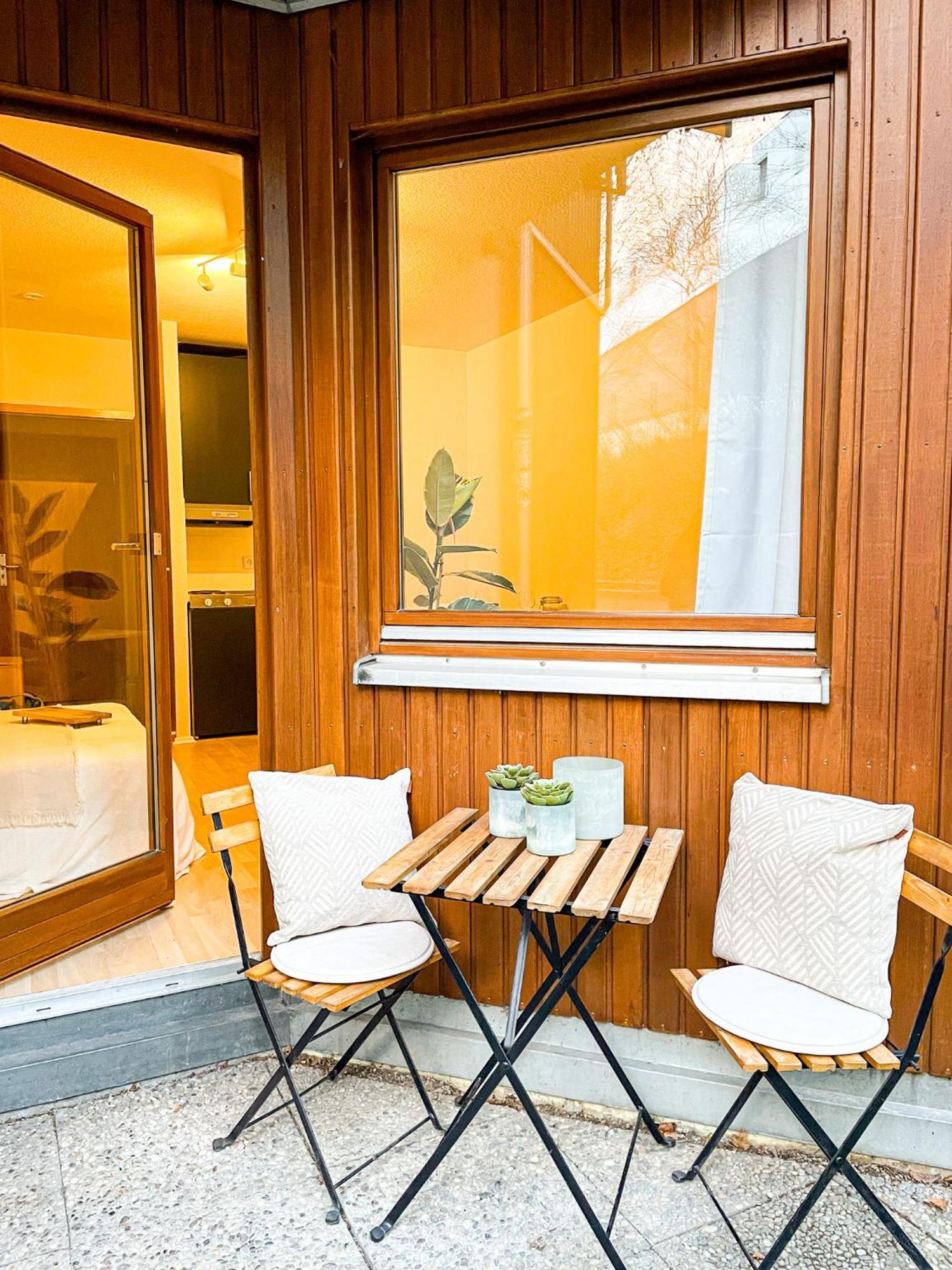 Schoenes Apartment Mit Terrasse Вюрцбург Экстерьер фото